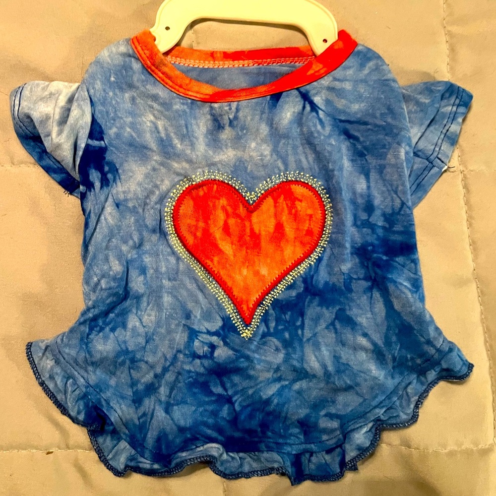 New Top Paw TyeDye Girls Shirt